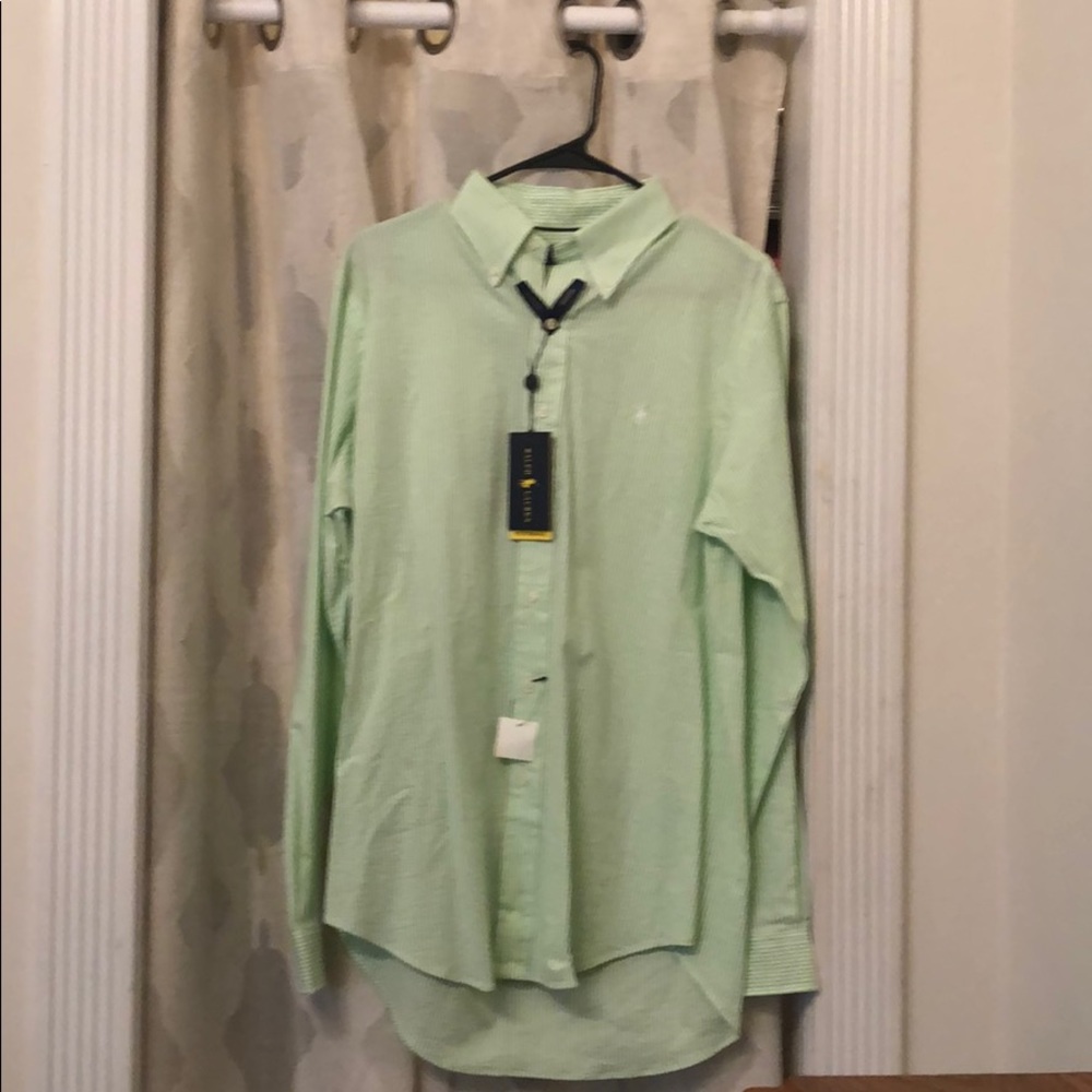 Button down men’s shirt